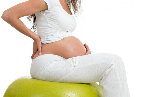 Hemorrhoids at any stage of development are not a contraindication to vaginal delivery. The only thing is that the doctor needs to monitor the process of preparation for pregnancy and childbirth. 