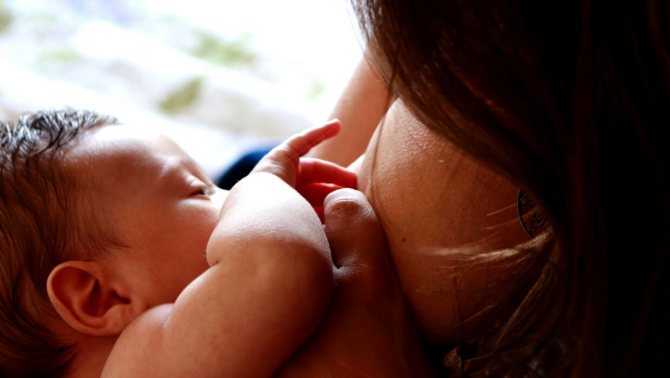 Colic can also occur during breastfeeding