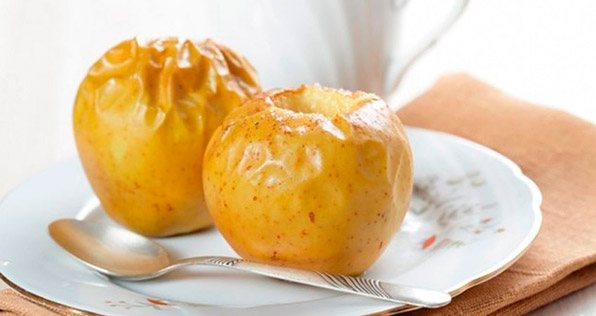 Baked apples in the oven for pancreatitis