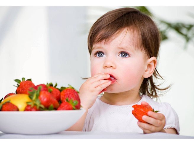Почему ребенка рвет после еды