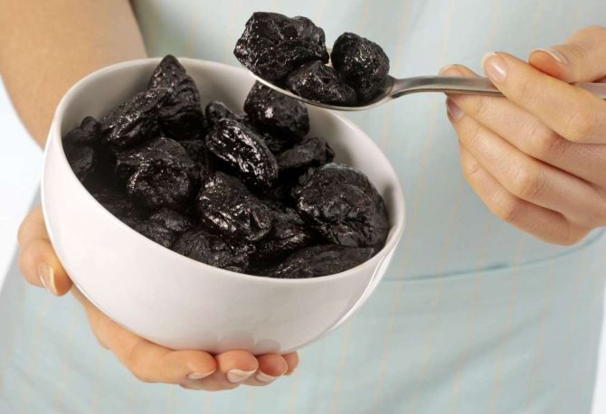 Benefits of prunes for adults