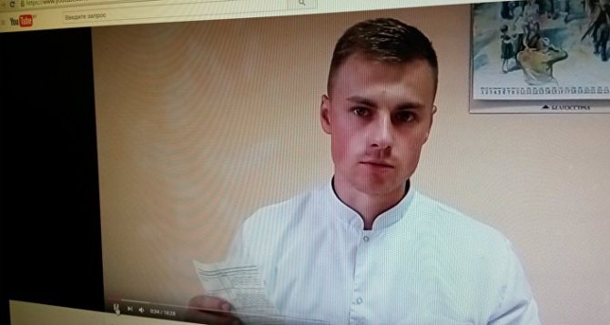 Muscle doctor Andrei Egorov, video blog screenshot